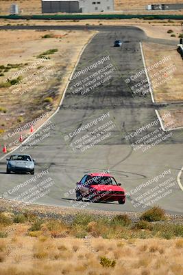 media/Oct-18-2025-Extreme Speed (Sat) [[d6d7e1fef1]]/Group 3 Purple/Session 3 (Turn 1)/